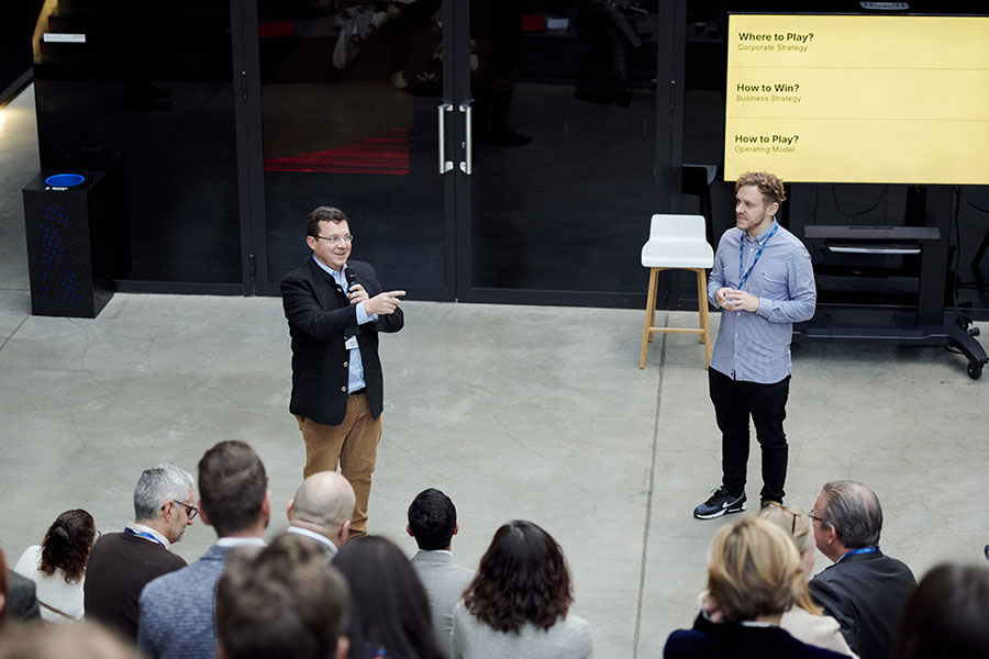 Julien Schirmer, Academic Director at HEC Paris, leads a session with Sanofi executives as part of the Drive Digital custom program on data and AI transformation.