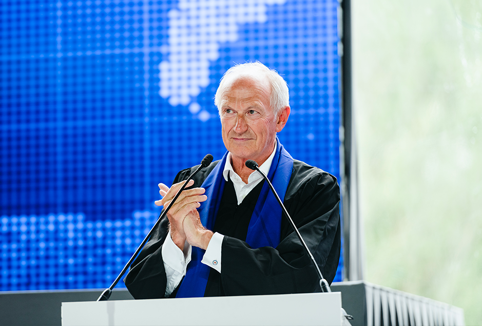 Jean-Paul Agon, Chairman of the Board of HEC Paris&nbsp; - Président du Conseil d'administration d'HEC at HEC Graduation Ceremony 2024&nbsp;© HEC Paris&nbsp;