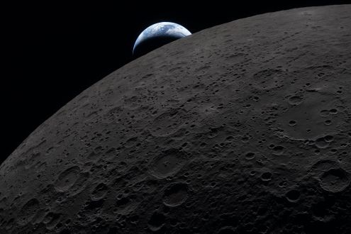 Earthset on the Far Side captured through the Orion spacecraft window - © NASA - art002e021219 (April 6, 2026) 