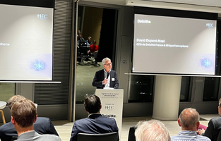 Remplacer ou former : pourquoi les dirigeants doivent résister à la tentation des gains à court terme offerts par l'IA - Tribune de David Dupont-Noel, PDG de Deloitte France, pour HEC Paris Media Hub Dare