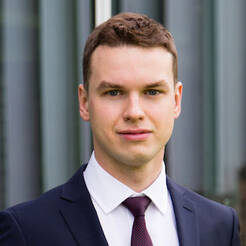 Ruslan Momot - author