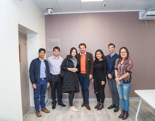 Sebastien Breteau (MS.97) et ses élèves boursiers