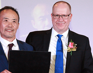 Wang Shi Peter Todd HEC Gala 2