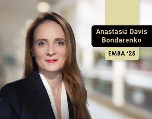 Headshot of Anastasia Davis Bondarenko