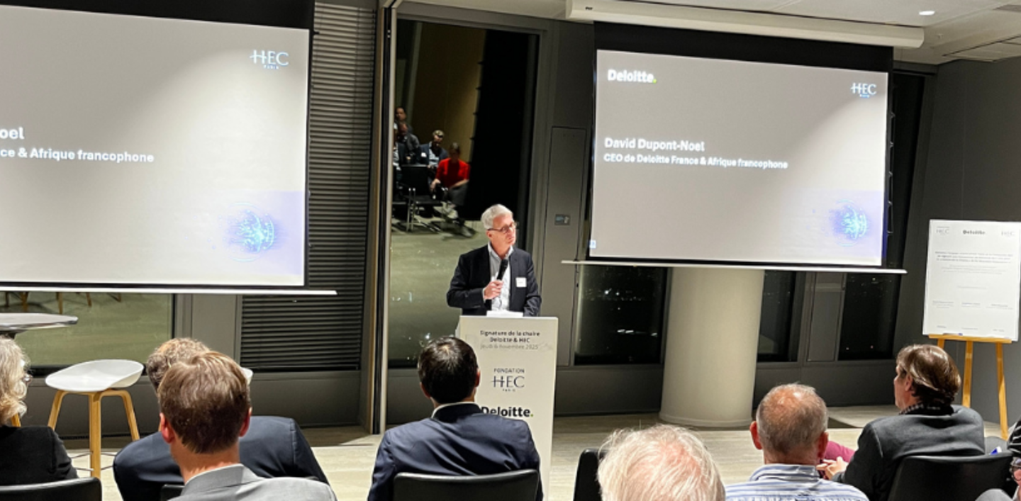 Remplacer ou former : pourquoi les dirigeants doivent résister à la tentation des gains à court terme offerts par l'IA - Tribune de David Dupont-Noel, PDG de Deloitte France, pour HEC Paris Media Hub Dare